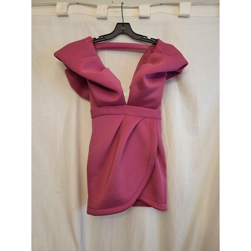 MABLE Dress Womens M Pink Off Shoulder Ruffle V Neck Bodycon Mini Party Cocktail